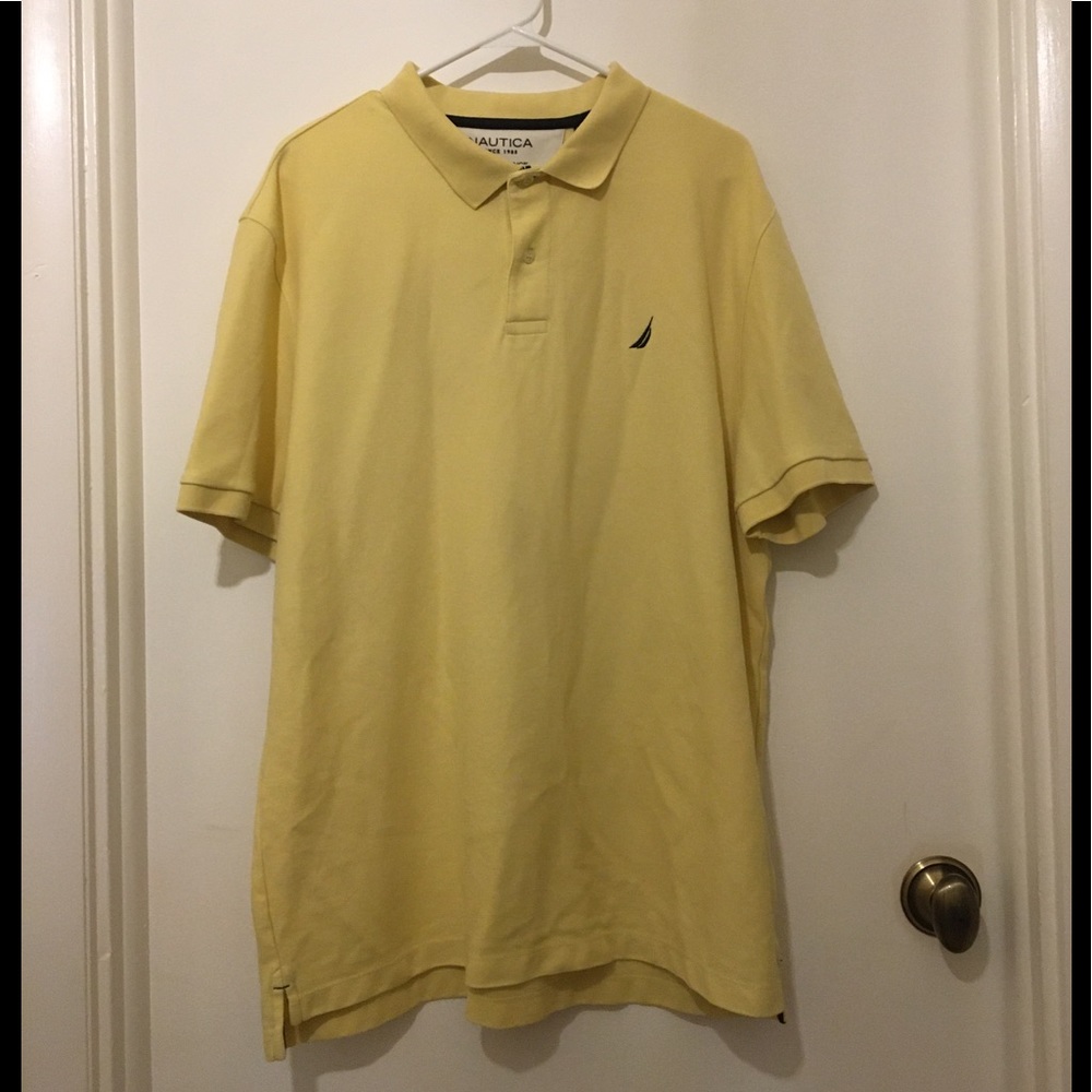 Men’s Classic Fit Performance Deck Polo Shirt - Picture 2 of 5